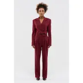 BENU Damen Kurzer Burgunder Blazer