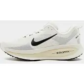 Nike Vomero 18 Summit White Coconut Milk - EU 42.5