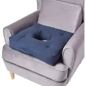 Homescapes SITZKISSEN mit Aussparung dunkelblau 50/50/10 cm – Entlastungskissen, Baumwolle