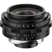 Thypoch Ksana 21 mm F/3.5 mit Gegenlichtblende Leica M, schwarz