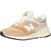 New Balance 997R Wildleder-Sneaker, Beige 43 EU