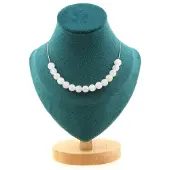 Bijoux Steine und Mineralien. Halskette mit 15 Perlen aus Mondstein 8 mm. Kette aus Edelstahl für Damen und Herren. Individuell anpassbare Größe.