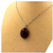 Bijoux Steine und Mineralien. Rubin-Halskette. 20,76 ct. Afrika.