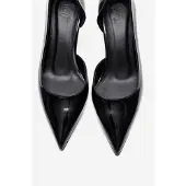 Prologue Arel Spitzer Pumps