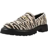 Carmela Schuh mit Tierdruck Modell 162545C