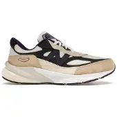 New Balance 990v6 MiUSA Teddy Santis White Black Plum - EU 36