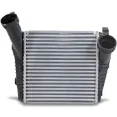 BESTPRICE Ladeluftkühler rechts [Hersteller-Nr. 40784903] für VW, Audi, Porsche