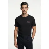 Tommy Hilfiger T-Shirt "BRAND LOVE LEFT CHEST RWB TEE" regular fit, Rundhals
