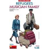 Other 1:35 Fig.-Set Reisende Musikerfamilie(2)