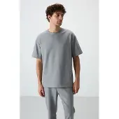 Tommy Life Herren Oversized T-Shirt und Hosen Set