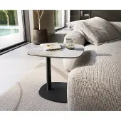 DELIFE Beistelltisch Edge Boot 50x50 cm Keramik Onyx Pearl Eleny Metall Schwarz