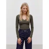 Vero Moda Langarmshirt "VMSKYE LS V-NECK LACE TOP JRS NOOS" Materialmix, mit Wolle und Stretch, slim fit
