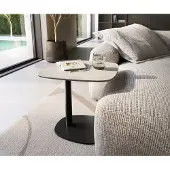 DELIFE Beistelltisch Edge Boot 50x50 cm Keramik Onyx Champagne Eleny Metall Schwarz