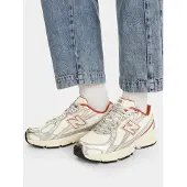 New Balance Grade Boys 740 Lace Silver Metallic Größe: 38.5 | Schuhe Outlet | Unisex | Grau