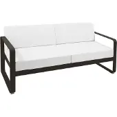 Fermob BELLEVIE 2-Sitzer-Sofa mit Sitzfläche aus gelochtem Aluminiumblech