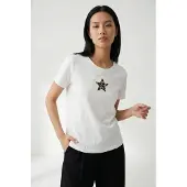 Vero Moda "VMISUMA S/S T-SHIRT JRS BTQ" mit Leo-Stern