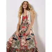 Apricot Maxikleid "Maxikleid mit Blumenmuster im Patchwork-Stil" im Patchwork-Stil
