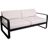 Fermob BELLEVIE 2-Sitzer-Sofa mit Sitzfläche aus gelochtem Aluminiumblech