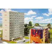 Faller Plattenbau P2 Basispackung