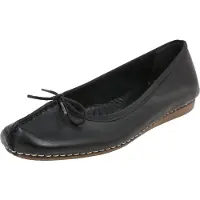 Clarks Slipper "Freckle Ice" mit atmungsaktiver Lederdecksohle