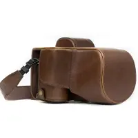 MegaGear Sony Alpha A7S II, A7R II, A7 II (28-70mm) Ever Ready Leder Kamera-Case mit Trageriemen und Batteriezugang Dunkelbraun MG1121