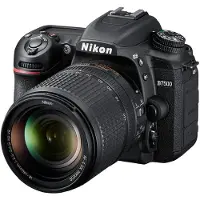 Nikon D7500 + AF-S 18-140mm VR