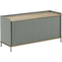 Muuto Enfold Anrichte Niedrig Eiche/Staubiges Grün