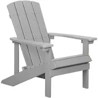 Beliani Gartenstuhl Hellgrau Kunstholz breite Armlehnen Muskoka Adirondack Stil Terrasse Outdoor
