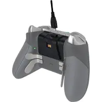 AFTERGLOW Play and Charge Kit Xbox Series X