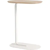 Muuto Relate Couchtisch 73,5 cm Eiche massiv/Off-White