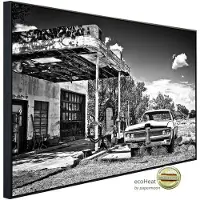 Papermoon Infrarotheizung »EcoHeat - Gebäude mit Auto Schwarz Weiss«, Matt-Effekt - bunt