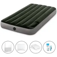 Intex Luftbett - 1 Person - 99 x 191 x 25 cm - Grün - Mit eingebauter Fußpumpe + Spannbettlaken Weiß + Kopfkissen + Molton 2 in 1 Kissenbezüge + Reperaturset