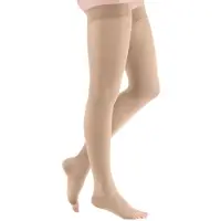 Medi GmbH & Co. KG mediven comfort Ccl2 AG Kompressionsstrümpfe kurz (62-71 cm) o. Fußpitze Noppenhaftband 1 St