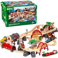 BRIO - Straßen & Schienen Bahn Set Deluxe (33052)