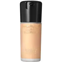 MAC Studio Radiance Serum Foundation – NC15