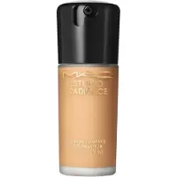 MAC Studio Radiance Serum-Powered Foundation NC42 30 ml Dames