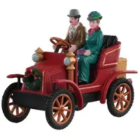 Lemax First car in town Weihnachtsfigur (mix)