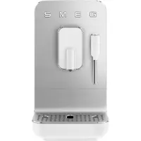 Smeg BCC02BLMEU/WHMEU/TPMEU/RDMEU/BLMUK Vollautomatische Espressomaschine, Edelstahlgehäuse, Integriertes Mahlwerk, Milchaufschäumer