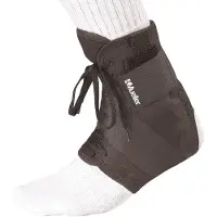 Müller Mueller Soft Ankle Brace with Straps 1 St
