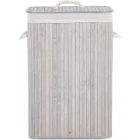 Beliani Komari