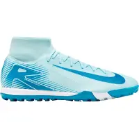 Nike Schuhe mit weicher Zwischensohlendämpfung und traktionsstarkem Sohlenprofil