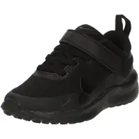 Nike Revolution 7