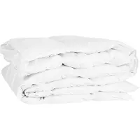 Beliani Bettdecke Weiß Mikrofaser 155 x 220 cm Extra Warm Ganzjahresdecke Vier-Jahreszeiten Steppdecke Steppbett Monochromatisch Paspel Schlafzimmer