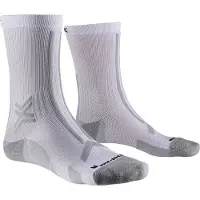 X-socks Laufsocke Trailrun Discover Crew (fĂĽr Traillaufe) weiss/grau Herren - 1 Paar