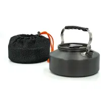 Intirilife Camping Wasserkocher Outdoor Kochkessel aus Aluminium in Schwarz mit 1.1 L Füllmenge - Zum Kochen von Wasser Tee Kaffee oder Suppe beim Camping oder auf Reisen