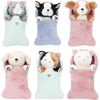 Topmodel Dogs and Cats in Sleeping Bag