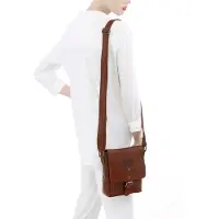 Mustang Leder Umhängetasche Schultertasche Natal Malta Shoulderbag Cognac braun