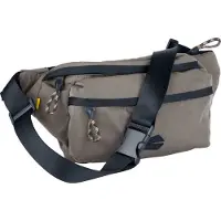 Camel active Bauchtasche "Terra" aus recyceltem Nylon und voluminös aufgesetzten Taschen