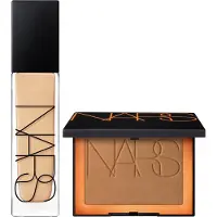 Nars Natural Radiant Longwear Foundation (Verschiedene Farbtöne) - Vienna