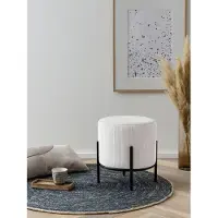 SalesFever Polsterhocker rund Ø35 cm | Stoffbezug in Cord-Optik | Design-Gestell aus Metall | B 35 x T 35 x H 38 cm | beige – schwarz